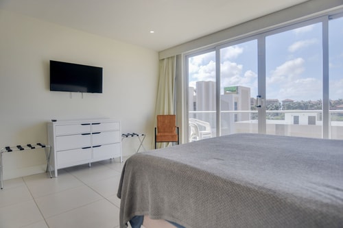 Palm Beach, Las Islas Condo # 8 35 Aruba Local Rental