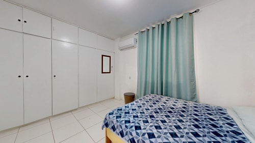 HolidayHome conveniently located 37 Aruba Local Rental