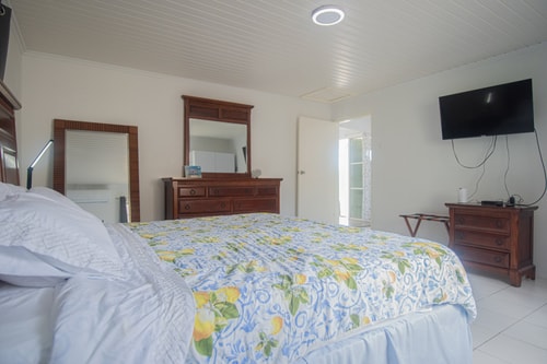 Aruban Home Close to Beach 10 Aruba Local Rental