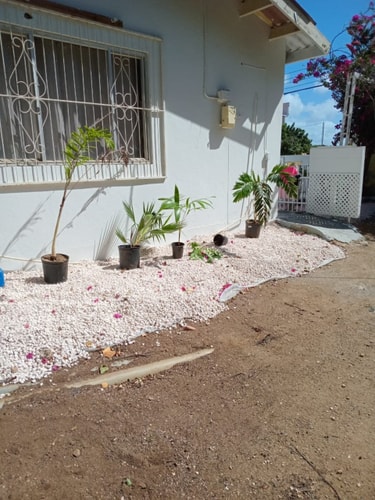 HolidayHome conveniently located 7 Aruba Local Rental