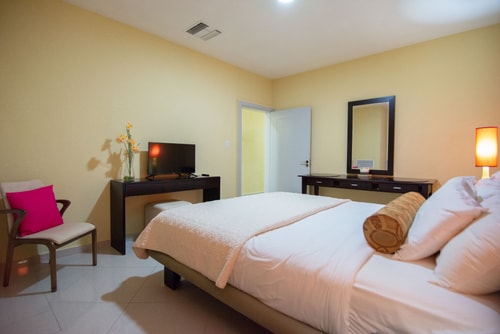 Bay Harbor Luxury 1 bedroom apartments 50 Aruba Local Rental
