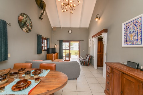 NEW ! Casa Kudawecha (Casa & Casita) 56 Aruba Local Rental