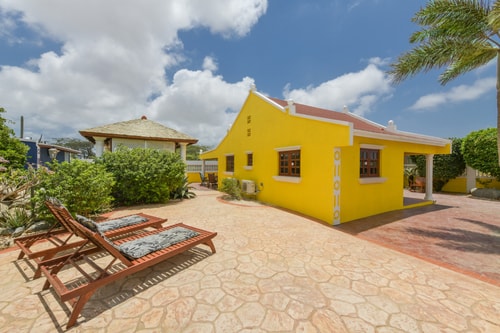 NEW ! Casita Kudawecha 13 Aruba Local Rental