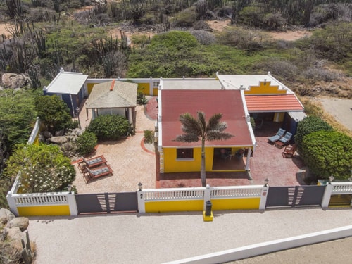 NEW ! Casa Kudawecha (Casa & Casita) 2 Aruba Local Rental