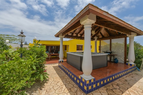 NEW ! Casa Kudawecha (Casa & Casita) 29 Aruba Local Rental