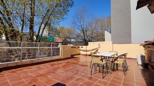 Única en Ciudad - Con terraza y parrilla propia