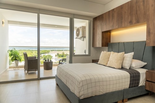 Comfortable Suite in Crespo 2 min Airport CB 931
