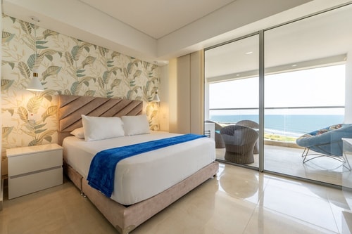 CB910 | Suite frente al mar diseño moderno balcon