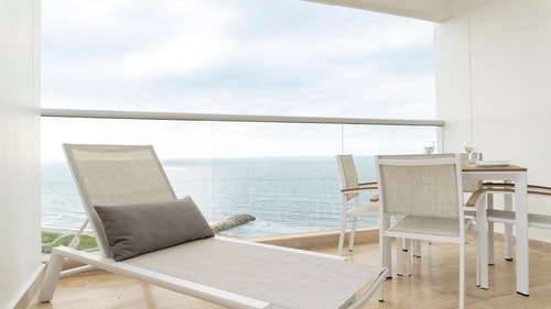 CB1411 Relaxing Oceanfront Suite in Crespo