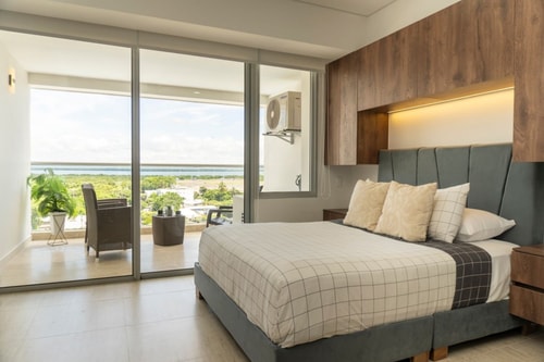 Comfortable Suite in Crespo 2 min Airport CB 931