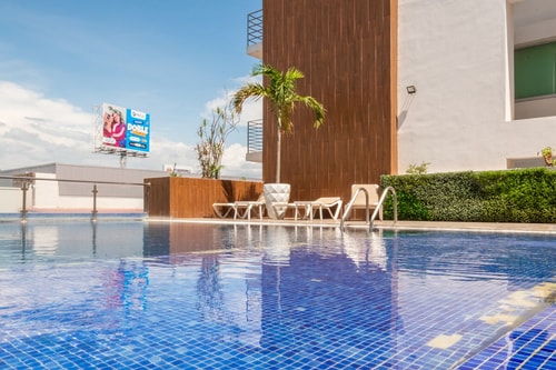 Apartment for 6 on the first floor with pool