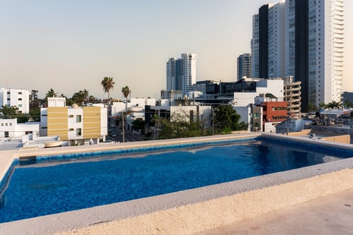 Cozy apartment just two blocks from the beach
