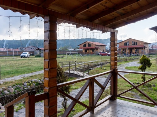 Spacious Villa for 16 Guests, Just 5 Minutes from