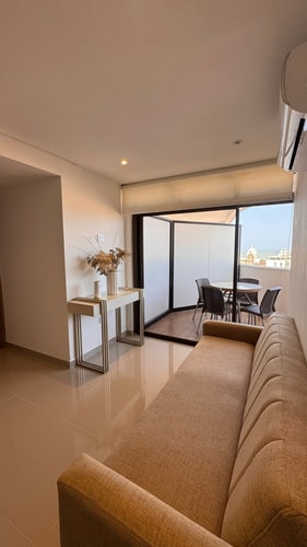 Iconic Clock Tower View - Balcony - Downtown Loft