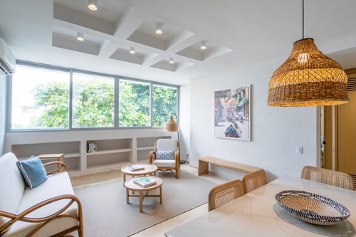 Luxury 3BR in Old Town | Near Clock Tower