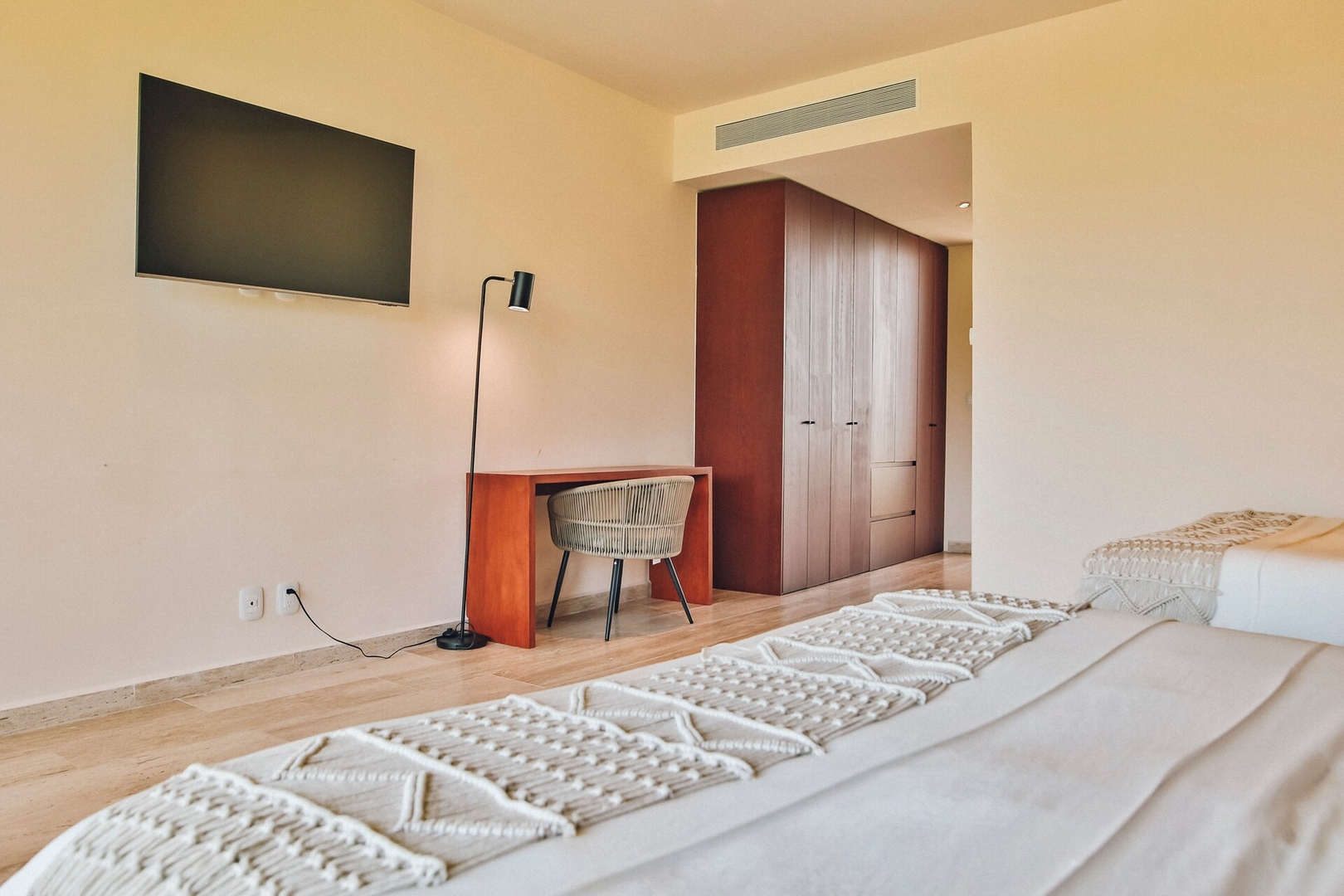 Lux Apartment |Gym| Private pool 20 Castiland