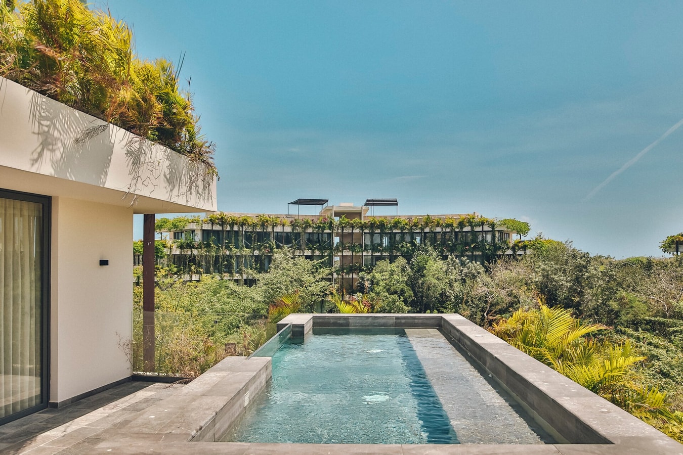 Lux Apartment |Gym| Private pool gallery image 3