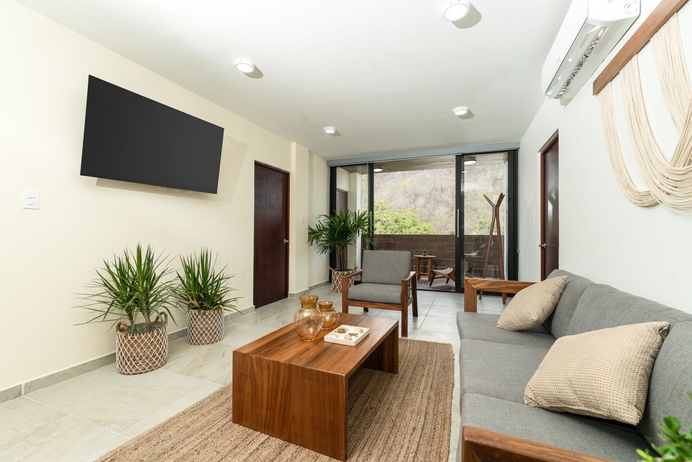 Listing gallery image 13
