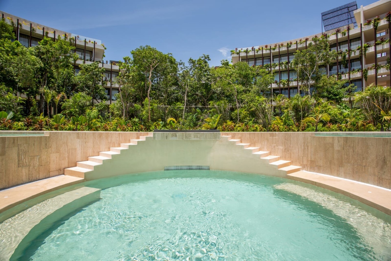 Lux Apartment |Gym| Private pool 38 Castiland