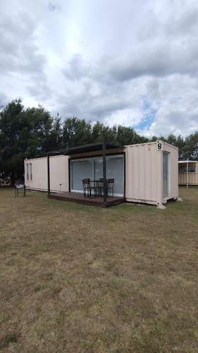 Casa container para cuatro personas