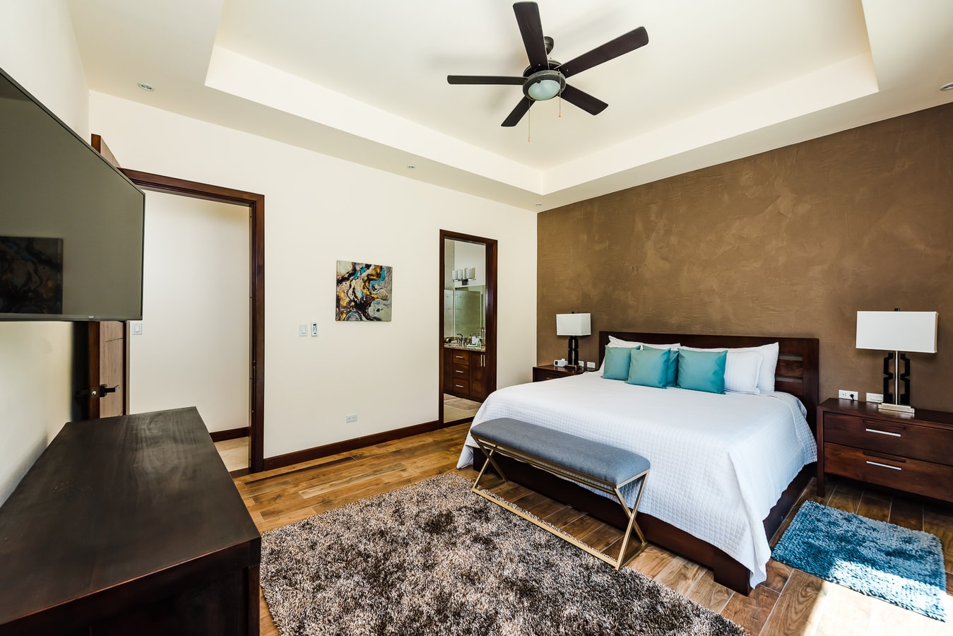 Villa Maria | Private Pool and Mini Golf Escape gallery image 25