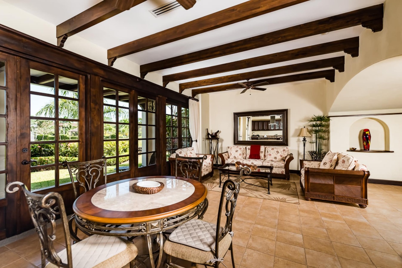 Villa Sorelle 3-bedroom Villa for relaxing stays gallery image 15