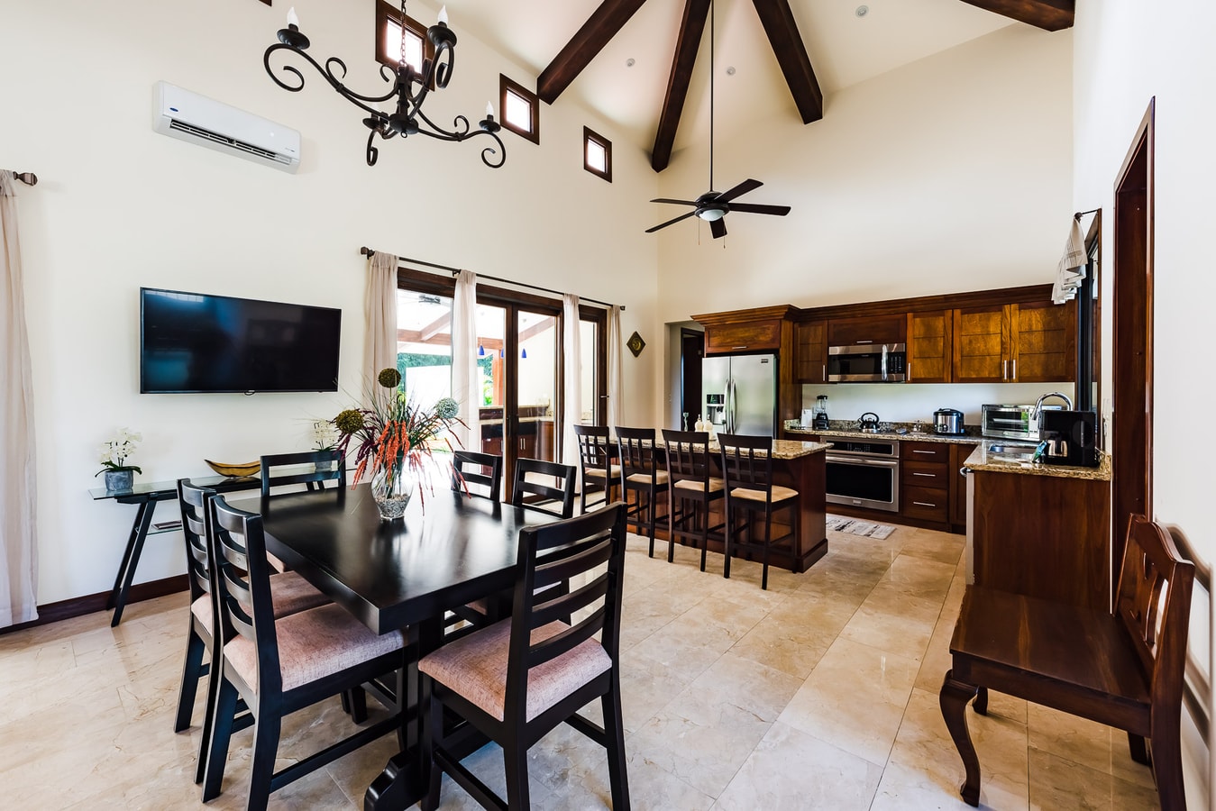 Villa Maria | Private Pool and Mini Golf Escape gallery image 34