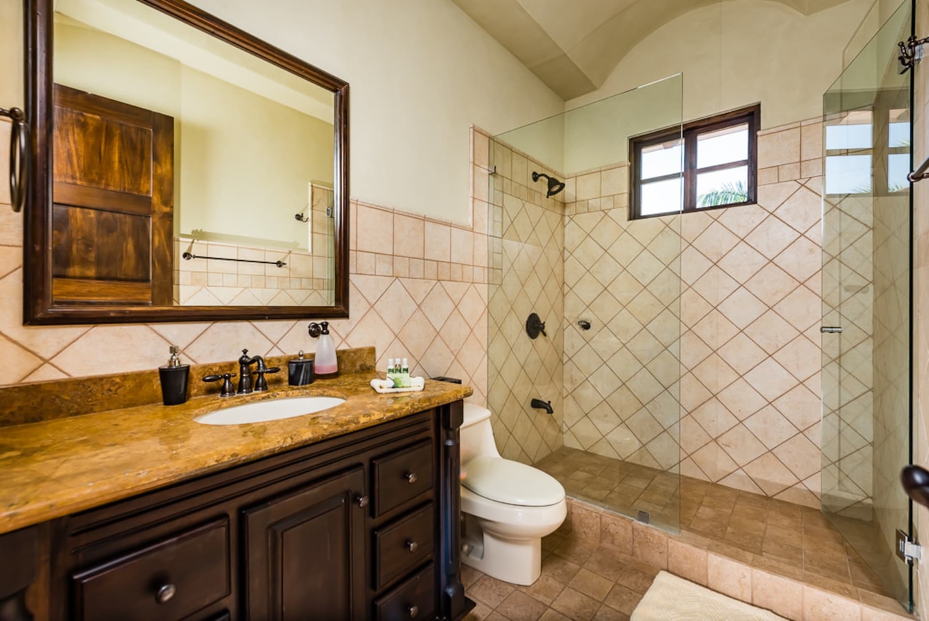 Villa Sorelle 3-bedroom Villa for relaxing stays gallery image 19