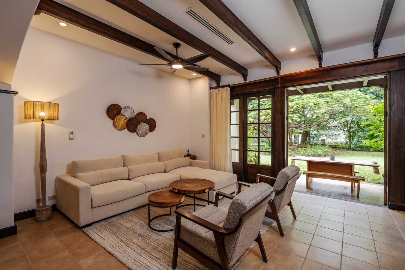 Listing gallery image 3