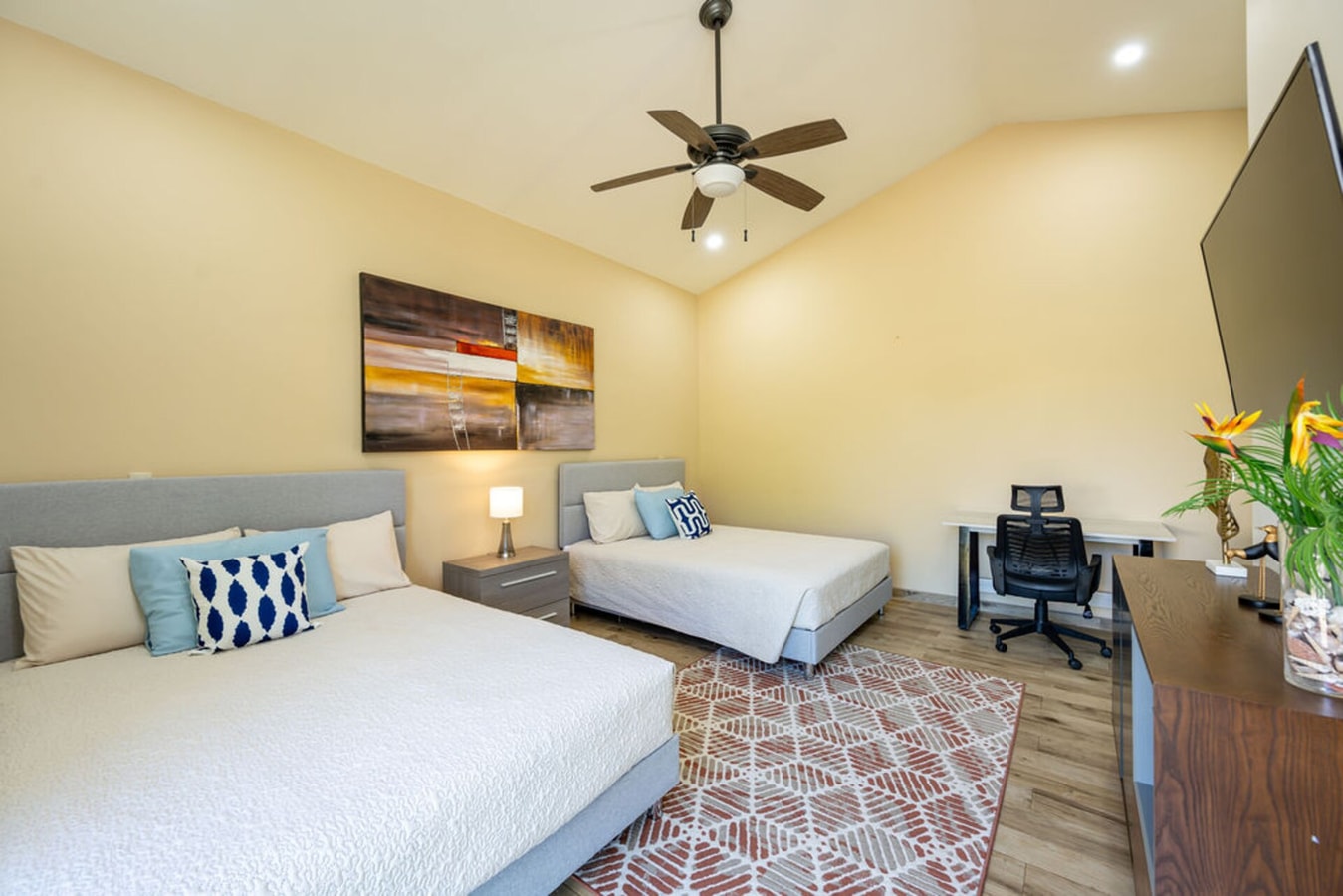 Listing gallery image 23