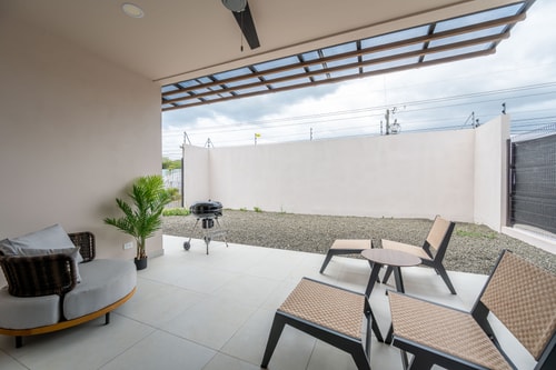 Brisas de Tamarindo | Pool in Front gallery image 3