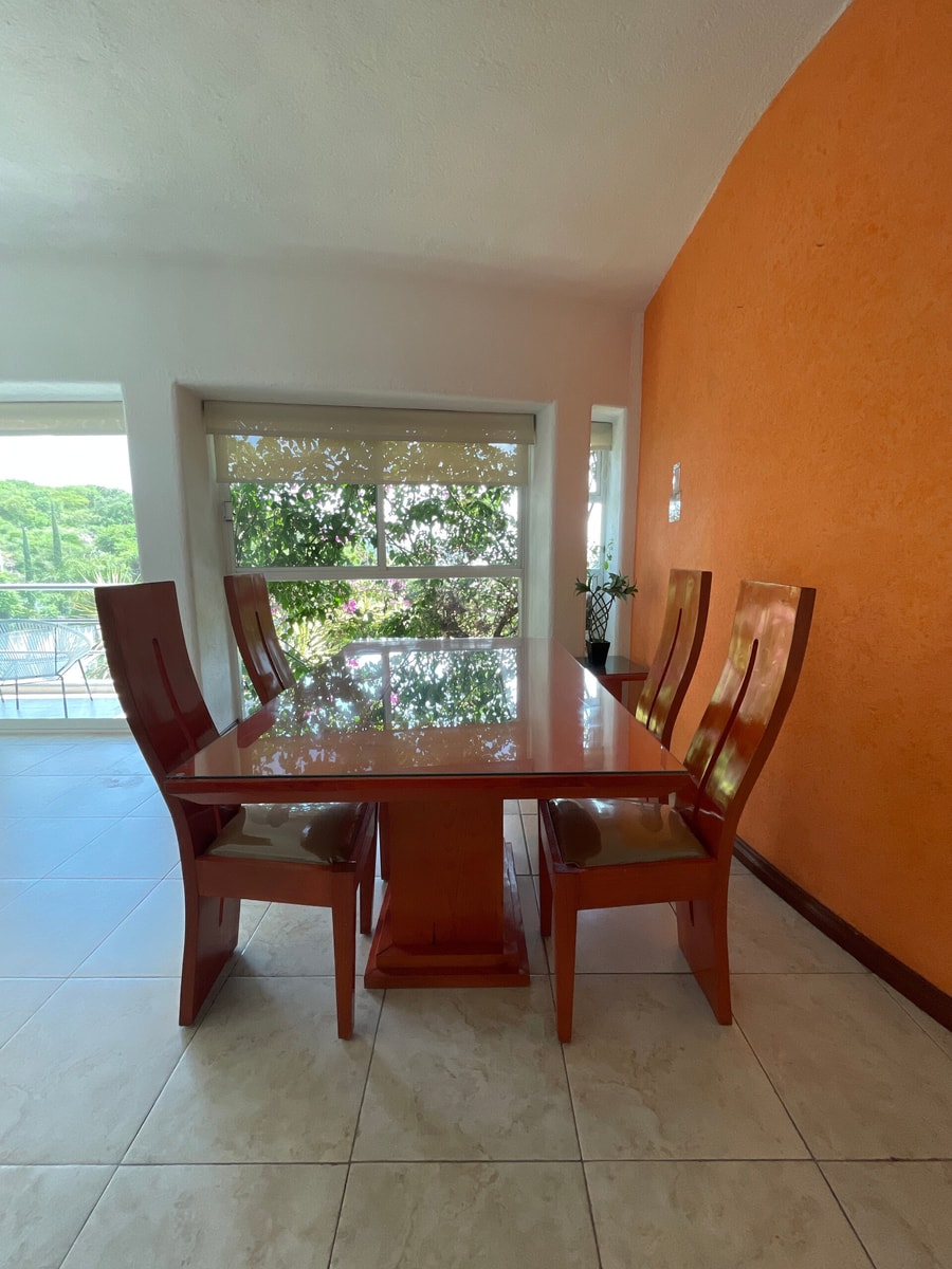 Apartment with Pool, Gym & A/C Suite gallery image 6