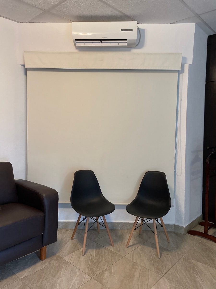 Suite Room with Pool, Gym & A/C gallery image 9