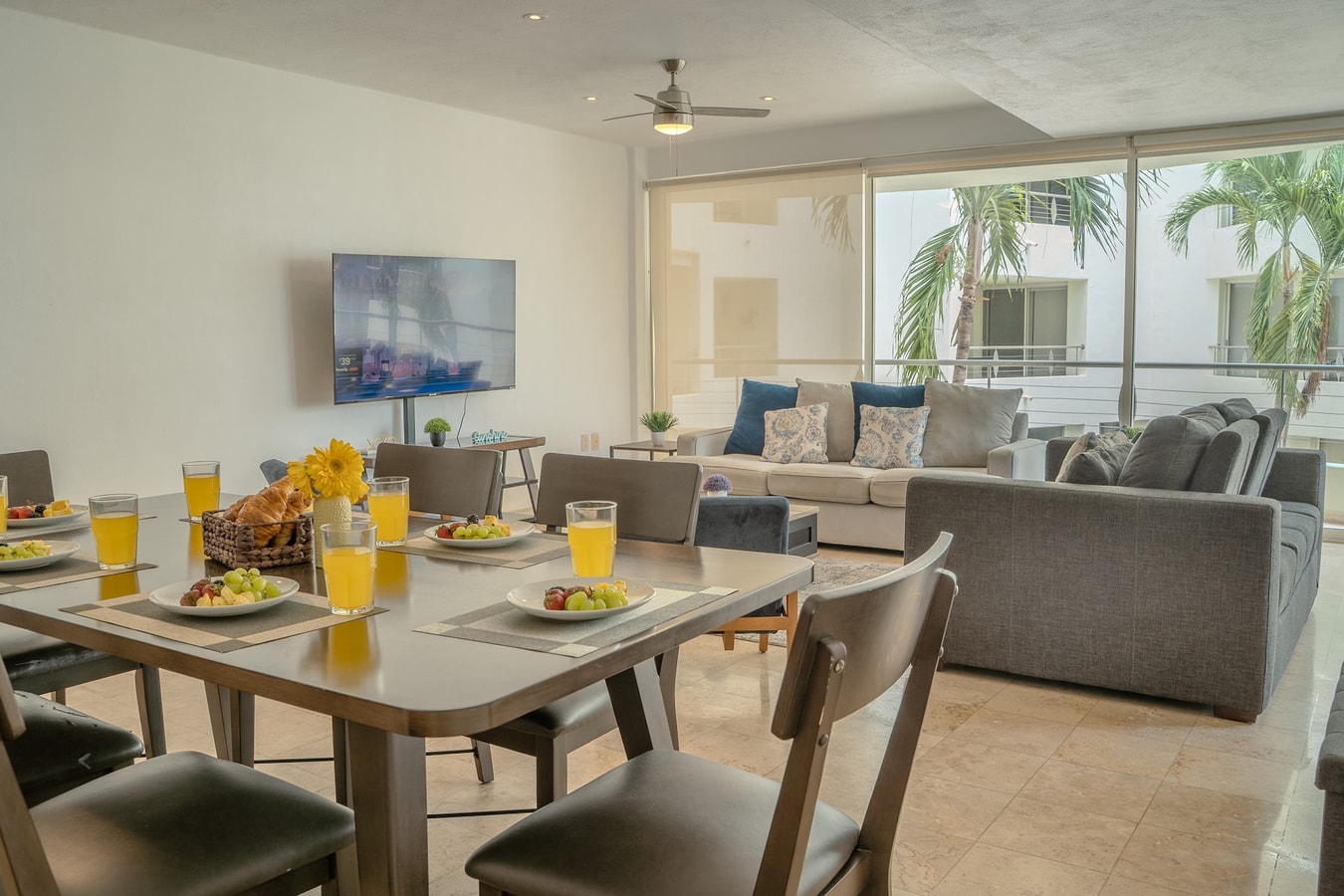NITTA 103 Spacious & Bright - Steps to the Beach gallery image 3