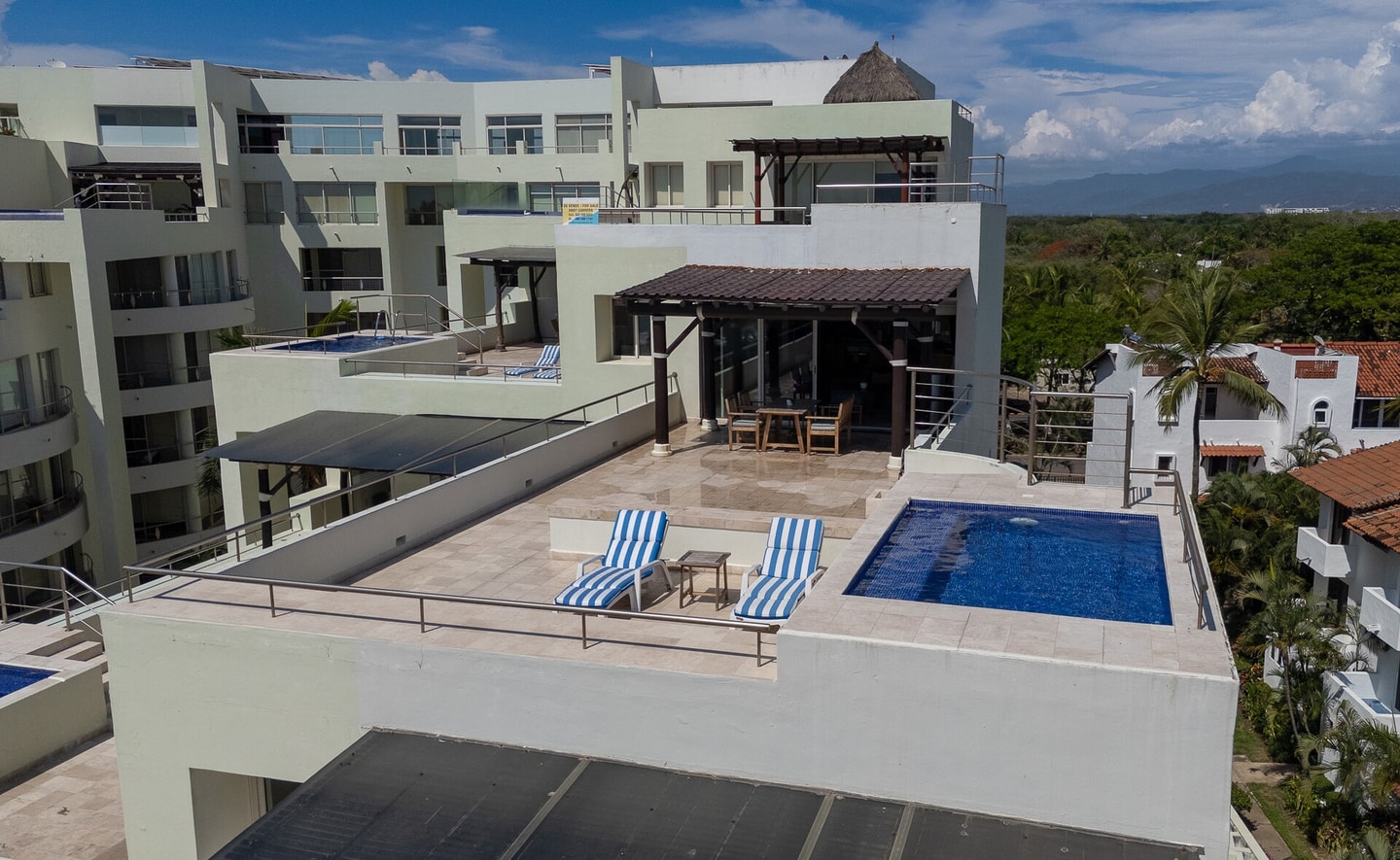 Nitta 408 | PH Alberca privada y vista al mar gallery image 22