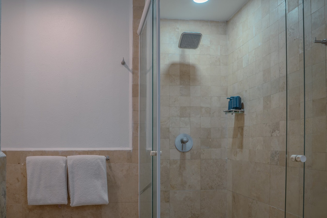 NITTA 108 Pool & Partial Sea View - Bright Condo gallery image 21