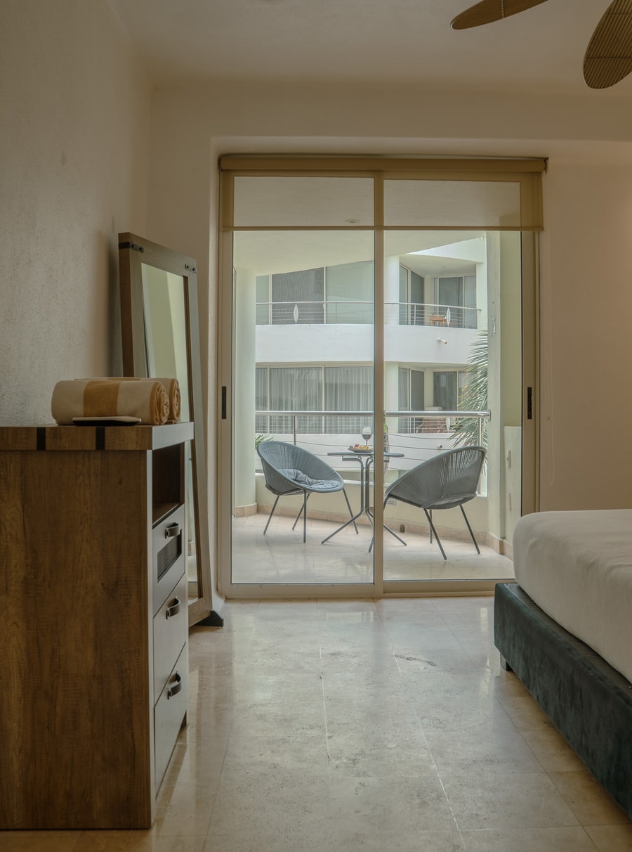 NITTA 203 Bright & Beautiful Beach Apartment gallery image 3