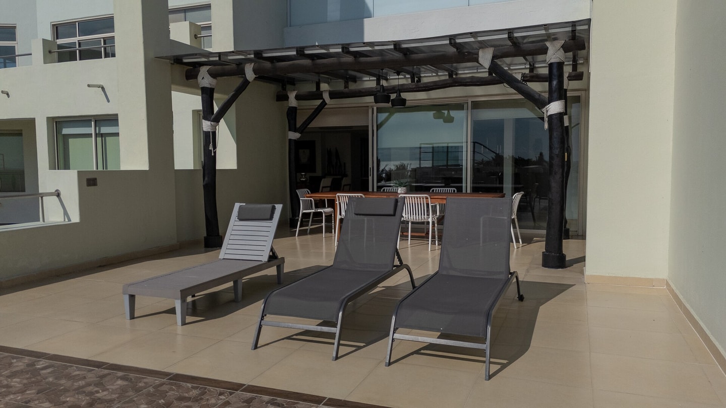 NITTA 503 Penthouse - Grand Terrace & Private Pool gallery image 7