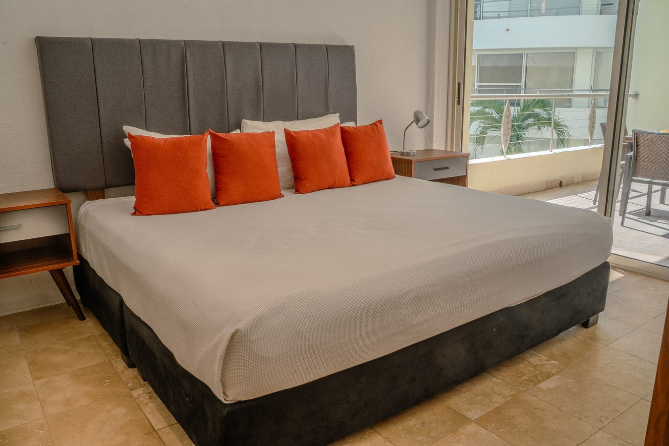 NITTA 207 Cozy Ocean Breeze Apartment in the Beach gallery image 2