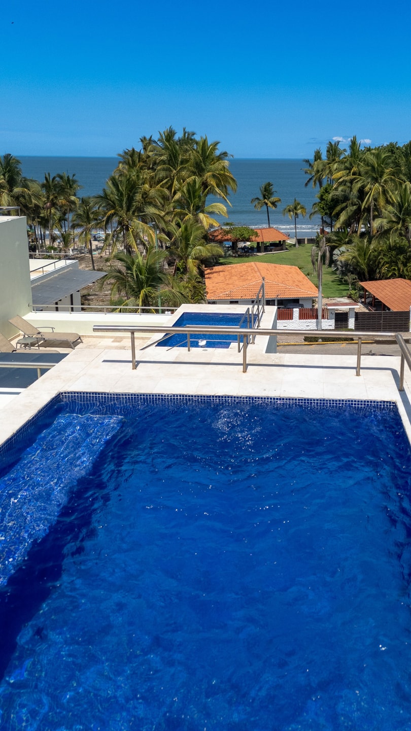 NITTA 407 Penthouse - Private Pool - Ocean Views gallery image 2