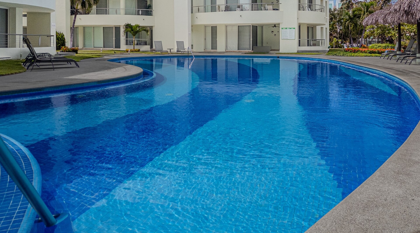 Nitta 408 | PH Alberca privada y vista al mar gallery image 24