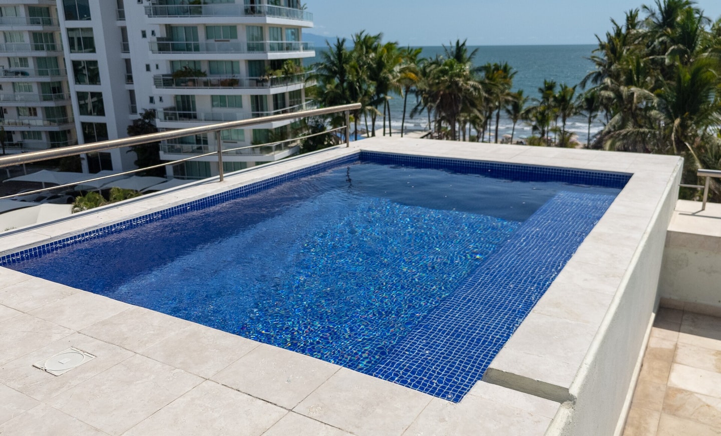 Nitta 408 | PH Alberca privada y vista al mar gallery image 19