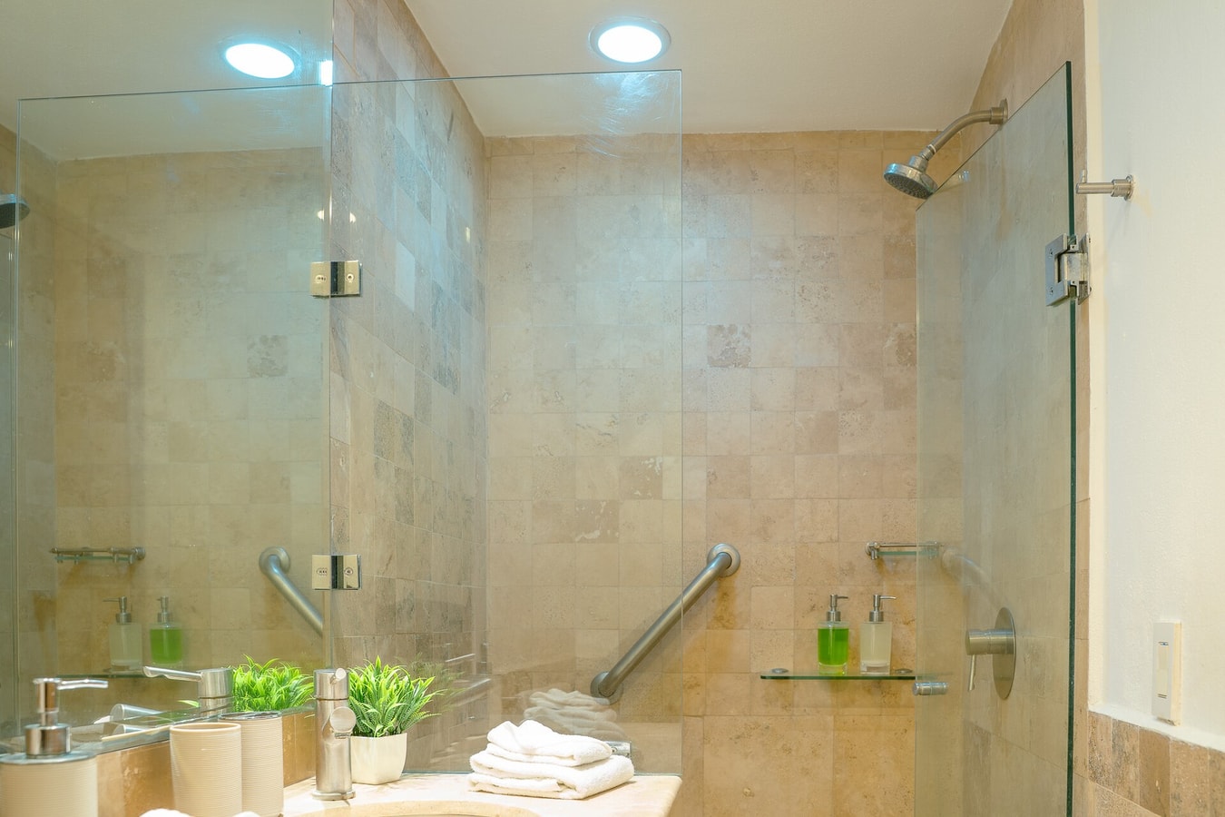 NITTA 308 Spacious Living - Walk to the Beach gallery image 20