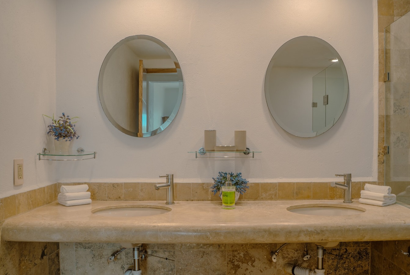 NITTA 209 Elegant Apartment - Partial Sea Views gallery image 10