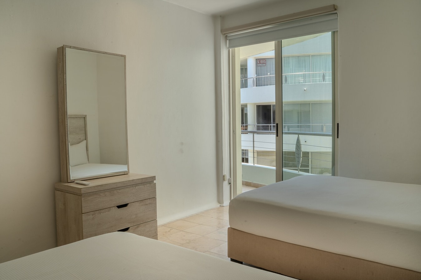 NITTA 308 Spacious Living - Walk to the Beach gallery image 17