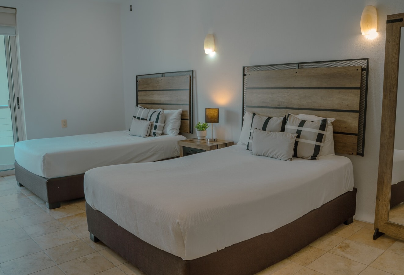 NITTA 407 Penthouse - Private Pool - Ocean Views gallery image 27