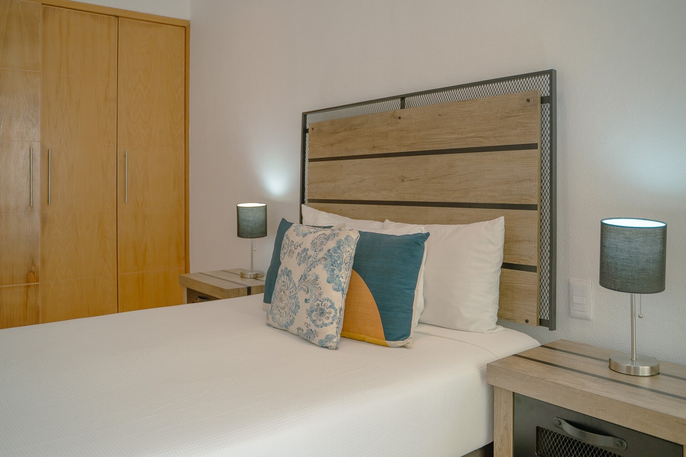 NITTA 209 Elegant Apartment - Partial Sea Views gallery image 17