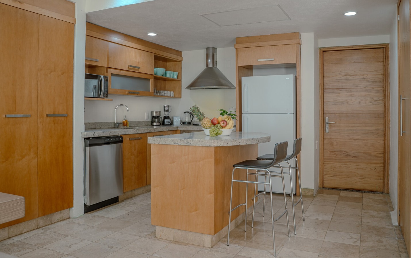 NITTA 207 Cozy Ocean Breeze Apartment in the Beach gallery image 12