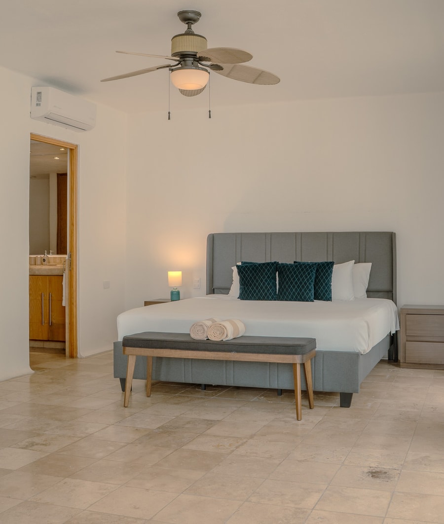 NITTA 105 Ocean & Pool Views - Spacious Condo gallery image 8