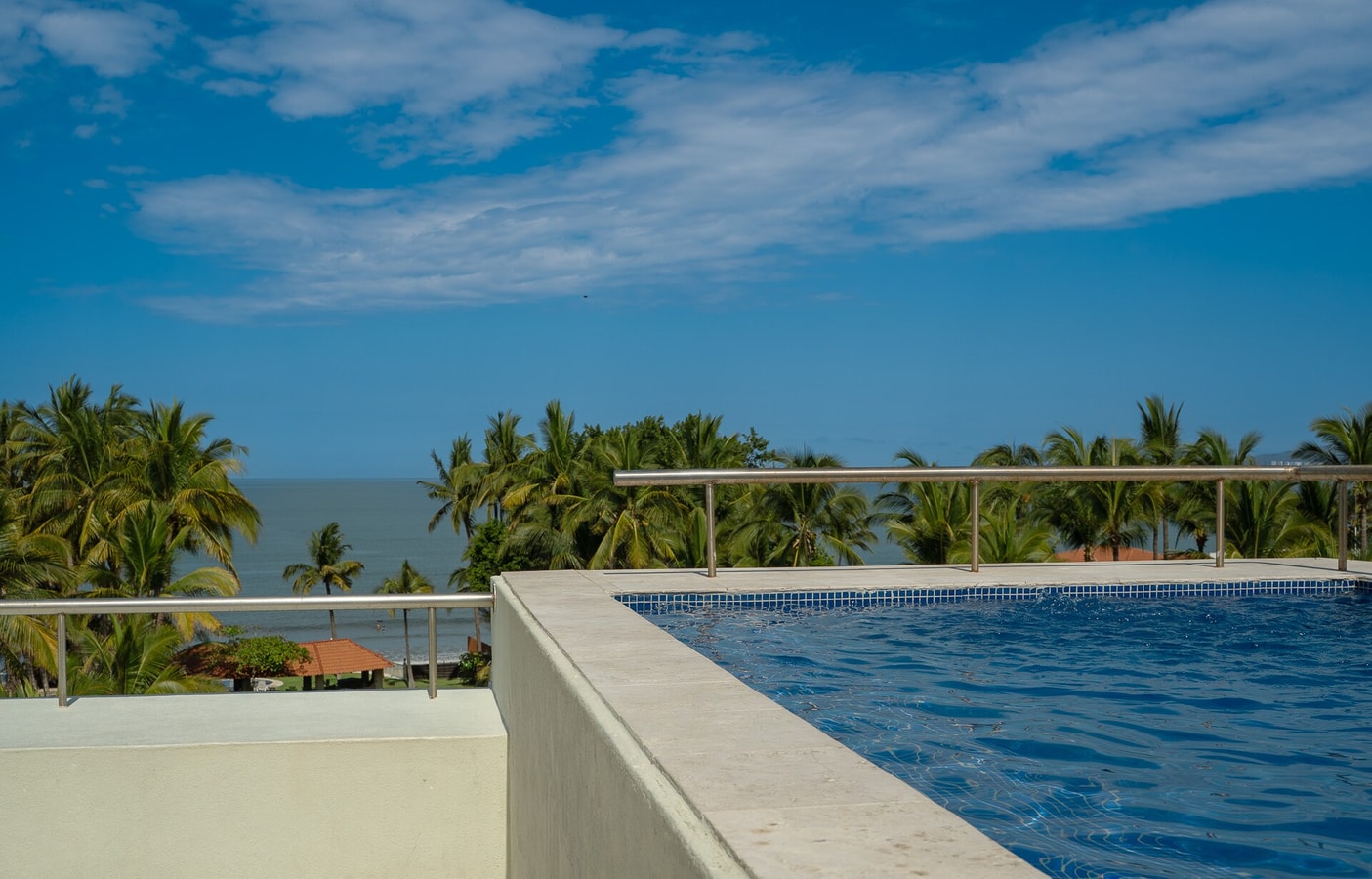 NITTA 407 Penthouse - Private Pool - Ocean Views gallery image 8